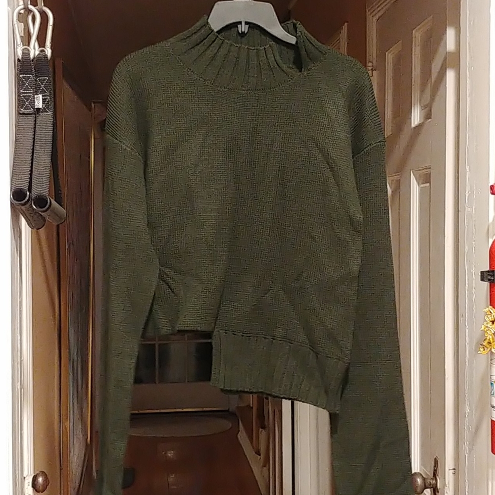 After Market women's pullover sweater